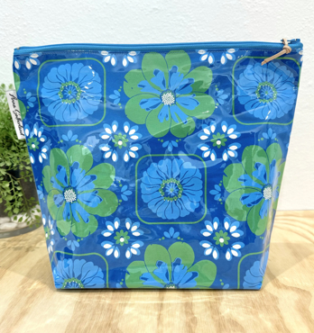 XL Toiletry Bag Image