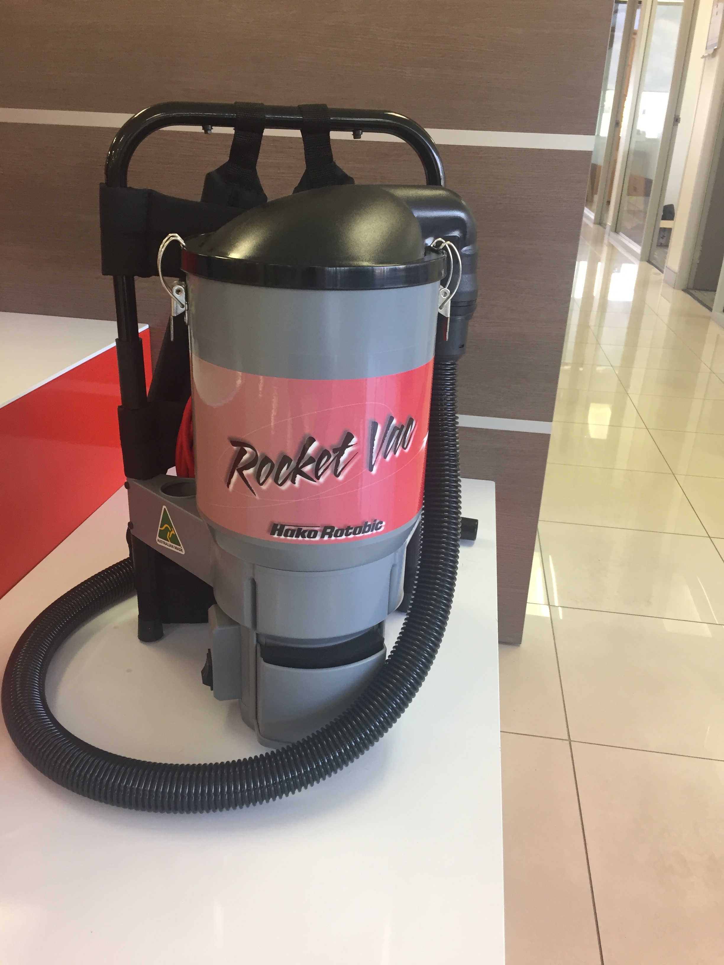 Rotobic Rocket Vac Back Pack Vacuum Cleaner The Australian Made Campaign