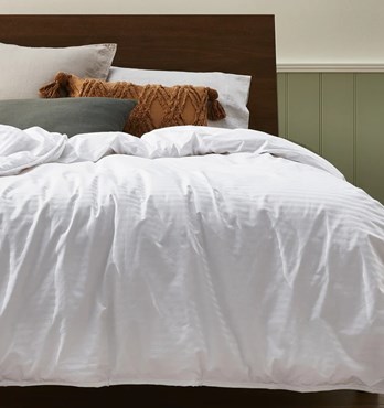 Snooze Alpaca Quilt Image