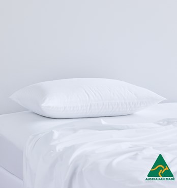 Wool blend pillow Image