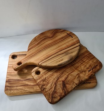 Resin Cutting and Serving Boards  Image