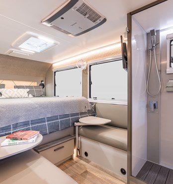 Cub C16 Luxury Hybrid Caravan Image