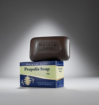 Natural Life Propolis Soap with Manuka Honey, Eucalyptus Oil & Tea Tree oil Image