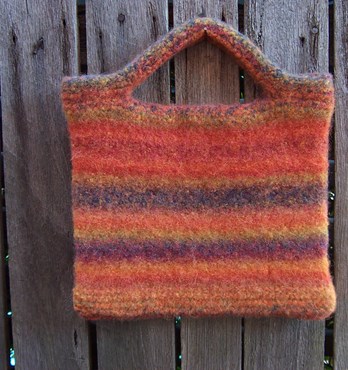 Felt Knitted Bags Image